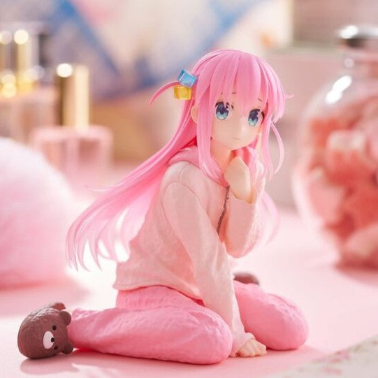 Hitori Gotoh Desktop Cute Roomwear figure by Taito with fully open blue eyes, pink trousers and brown bear-shaped slippers