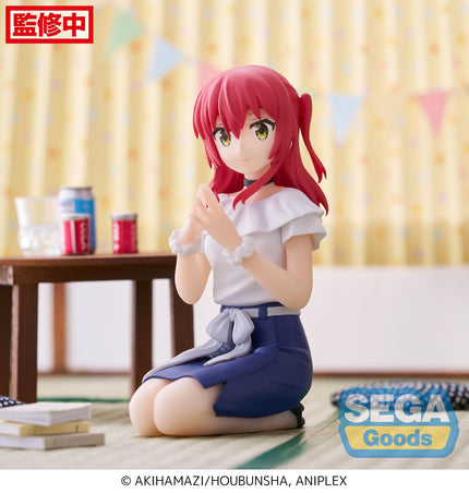 Ikuyo Kita PM Perching figure, side angle in a room setting