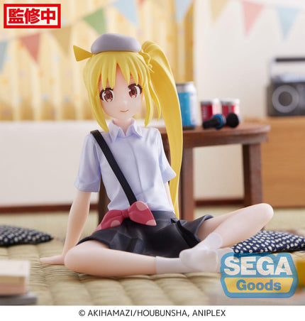 Nijika Ijichi PM Perching figure, front room-setting angle with grey beret