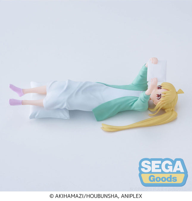Nijika Ijichi With Her Sister PM Perching figure by SEGA reclining in a green cardigan and pale blue dress