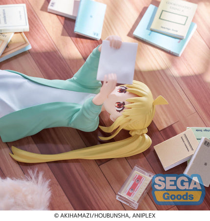 Close-up of Nijika Ijichi With Her Sister PM Perching figure holding a white rectangular accessory