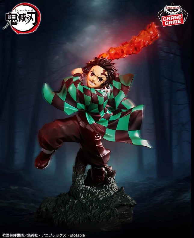 Demon Slayer – Tanjiro Kamado – Combination Battle Figure - OrbiTopia