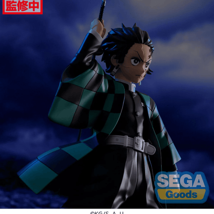 Demon Slayer – Tanjiro Kamado – Figurizm Rooftop Pose Figure - OrbiTopia