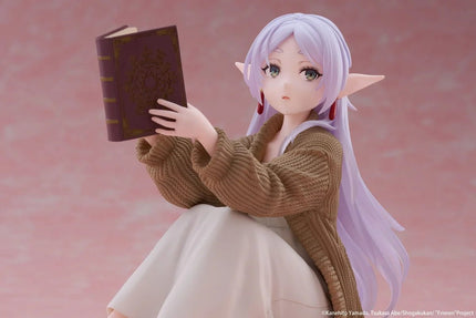 Frieren: Beyond Journey's End - Frieren - Roomwear Desktop Cute figure (Taito) - OrbiTopia