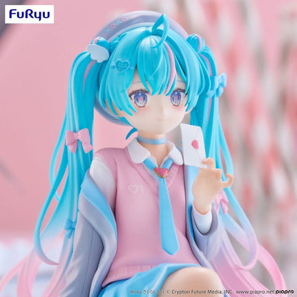 Hatsune Miku - Love Blazer - Noodle Stopper figure (Furyu) - OrbiTopia