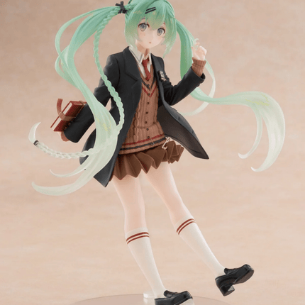 Hatsune Miku - Preppy - Fashion Figure (Taito) - OrbiTopia