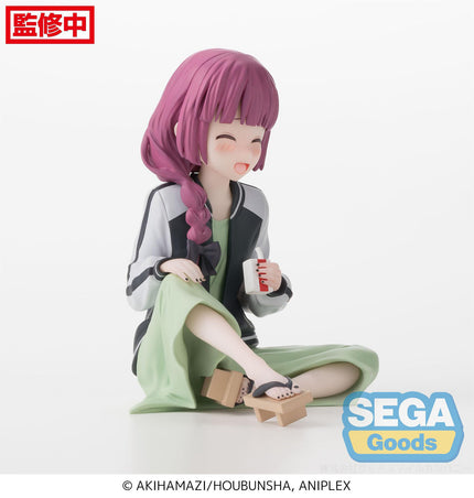 Kikuri Hiroi PM Perching figure, opposite front angle with smiling closed eyes