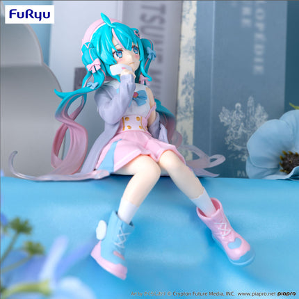 Hatsune Miku - Love Sailor Grey Color - Noodle Stopper Figure (Furyu) — product image 4