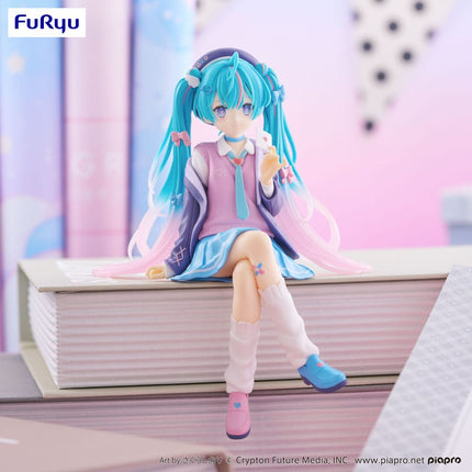 Hatsune Miku - Love Blazer Navy Color - Noodle Stopper Figure (Furyu) — product image 3