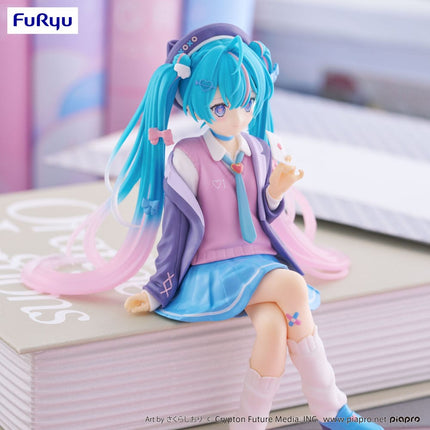 Hatsune Miku - Love Blazer Navy Color - Noodle Stopper Figure (Furyu) — product image 4