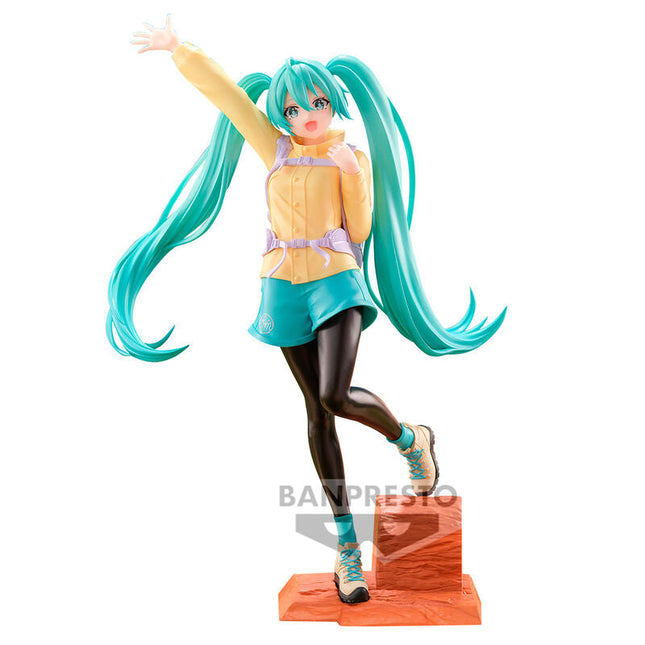 Hatsune Miku - Mountain Climbing - Holiday Memories Figure (Banpresto) — product image 1