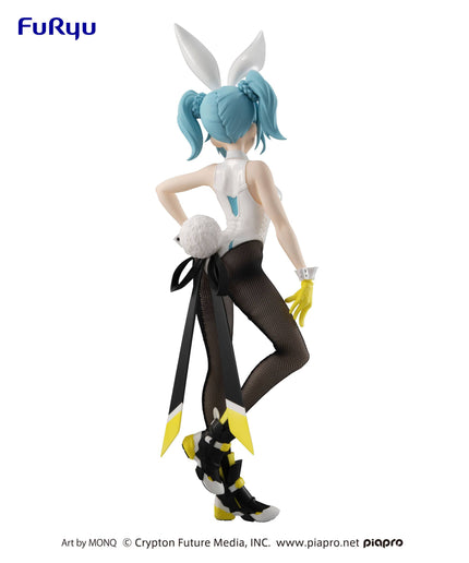Hatsune Miku - Street Yellow Color - BiCute Bunnies Figure (Furyu) — product image 3