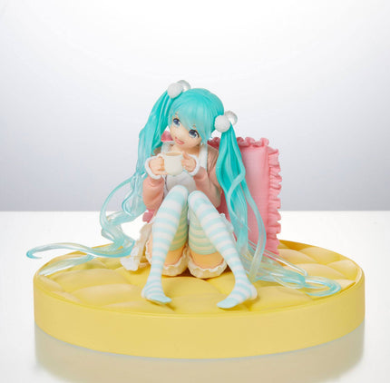 Hatsune Miku - Original Casual Wear Ver. Figure (Taito) — product image 4