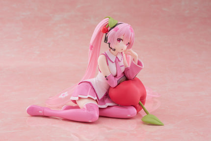 Hatsune Miku - Sakura Miku - Cherry Cushion - Desktop Cute (Taito) - product image 2