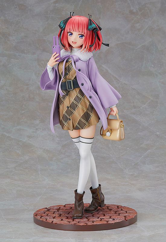 The Quintessential Quintuplets - Nino Nakano - Date Style Ver. 1/6 Scale Figure (Good Smile Company) — product image 1