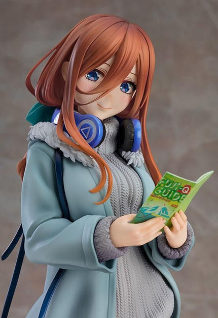 The Quintessential Quintuplets - Miku Nakano - Date Style Ver. 1/6 Scale Figure (Good Smile Company) — product image 2