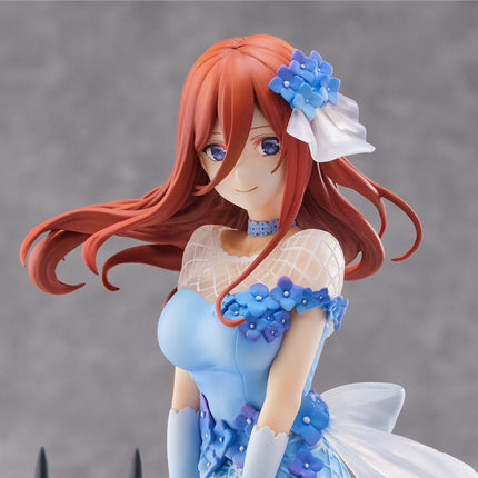 The Quintessential Quintuplets - Miku Nakano - Floral Dress Ver. Shibuya Scramble 1/7 Scale Figure (eStream) — product image 2
