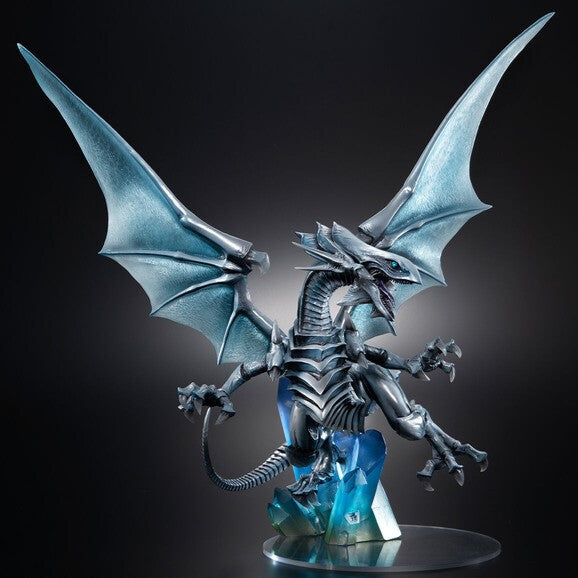 Yu-Gi-Oh! Duel Monsters - Blue-Eyes White Dragon (Holographic Edition) - Art Works Monsters Figure (MegaHouse) — product image 1